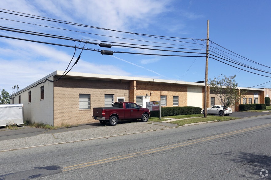 Primary Photo Of 1072 Randolph Ave, Rahway Warehouse For Sale