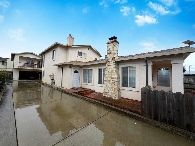 More Photos Of 1150 8th St, Monterey Multifamily For Sale