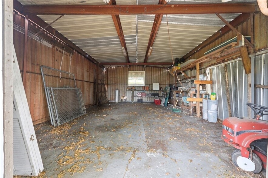 More Photos Of 506 Commonwealth Ave SW, Polk City Office Residential For Sale