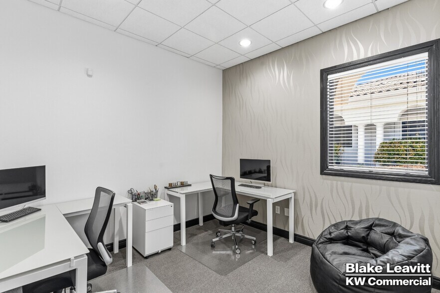 More Photos Of 5844 S Pecos Rd, Las Vegas Medical For Sale