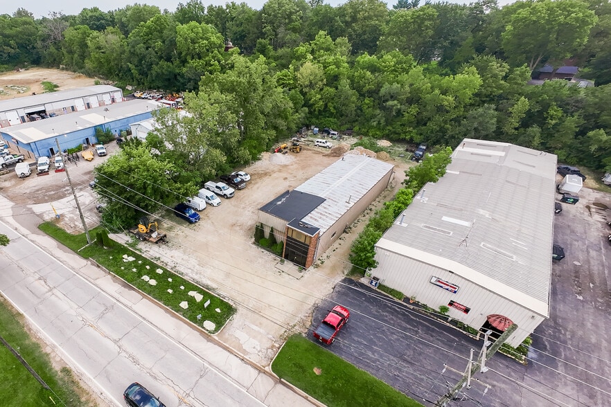 More Photos Of 520 S River St, Batavia Warehouse For Sale