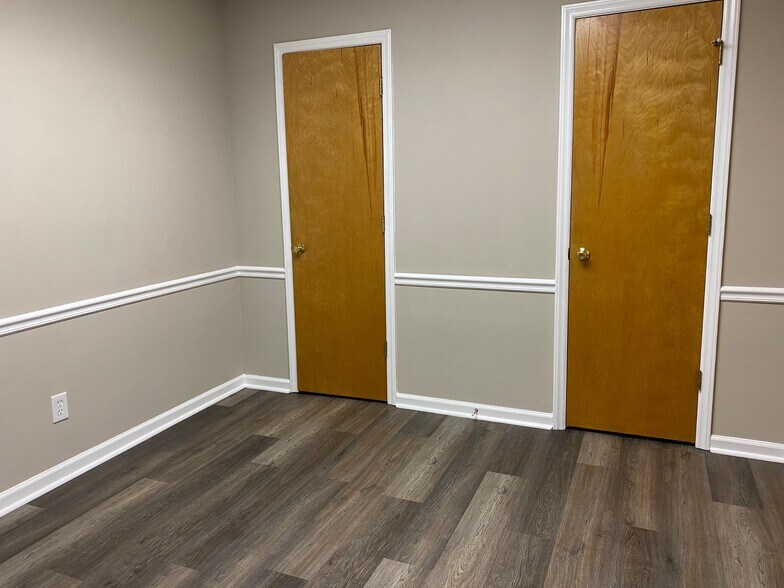 More Photos Of 825 Majestic Ct, Gastonia Medical For Lease