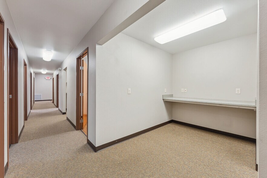 More Photos Of 223 E Main St, Reedsburg Storefront Retail Office For Sale