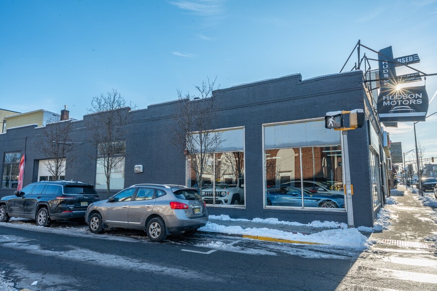 More Photos Of 4112-4114 Kennedy Blvd, Union City Auto Dealership For Sale