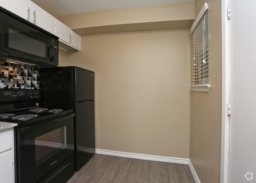 More Photos Of 5601 Birchman Ave, Fort Worth Apartments For Sale