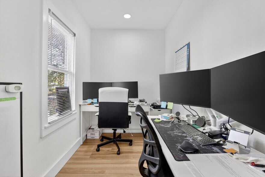 More Photos Of 1922 Hillcrest St, Orlando Office For Sale