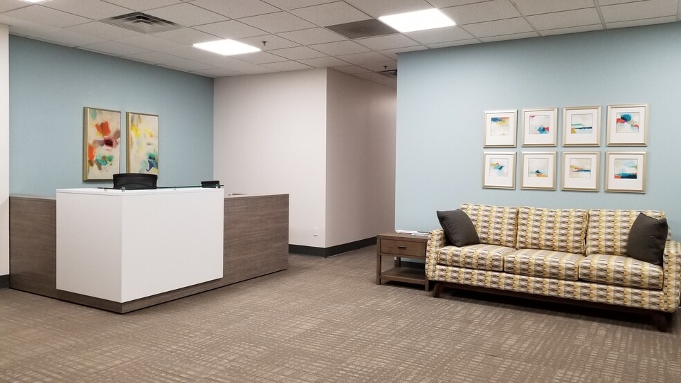 More Photos Of 222 3rd Ave SE, Cedar Rapids Office For Lease