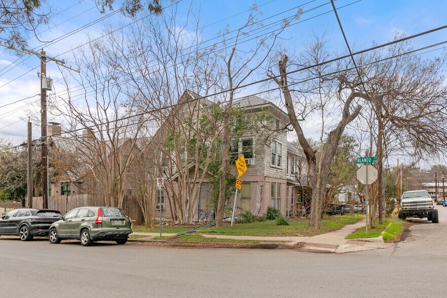 More Photos Of 1201 W 8th St, Austin Land For Sale