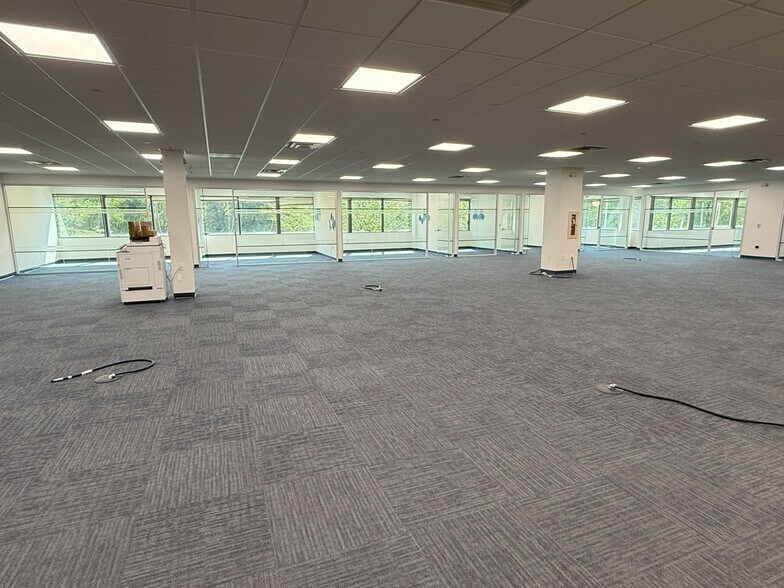 More Photos Of 120 Eagle Rock Ave, East Hanover Office For Sale