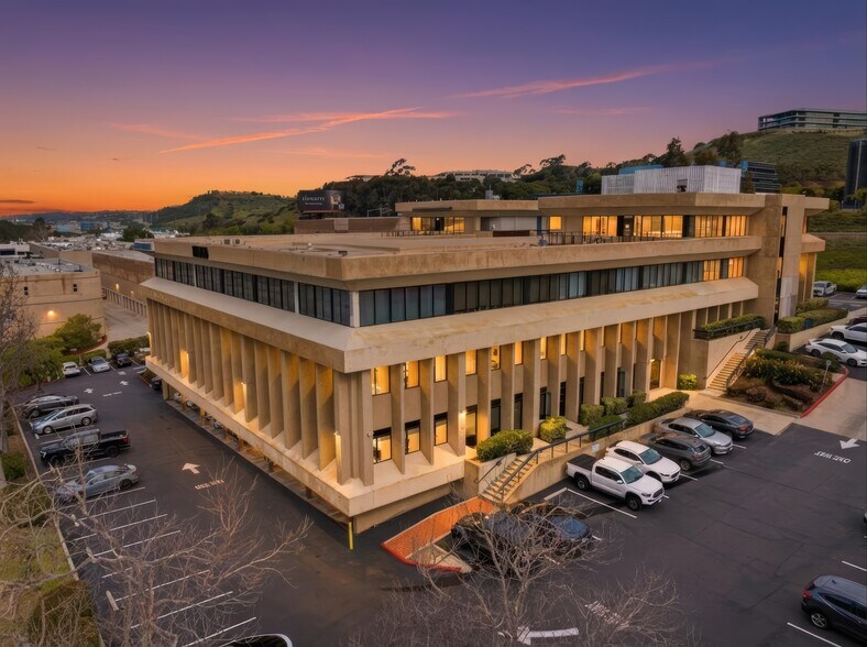 More Photos Of 10505 Sorrento Valley Rd, San Diego Office For Sale