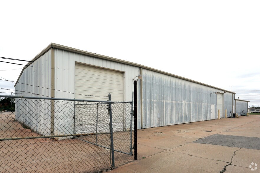 More Photos Of 2805 E 6th Ave, Stillwater Manufacturing For Sale