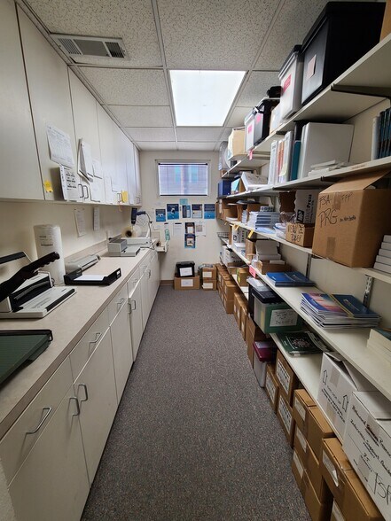 More Photos Of 12803 Demetra Dr, Farmers Branch Office Residential For Lease