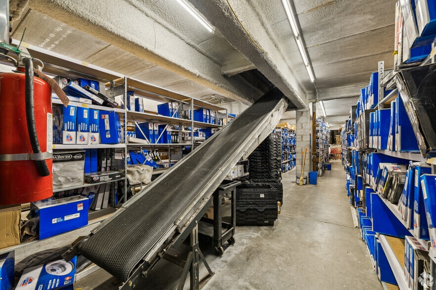 More Photos Of 22 Westmoreland Ave, White Plains Warehouse For Sale