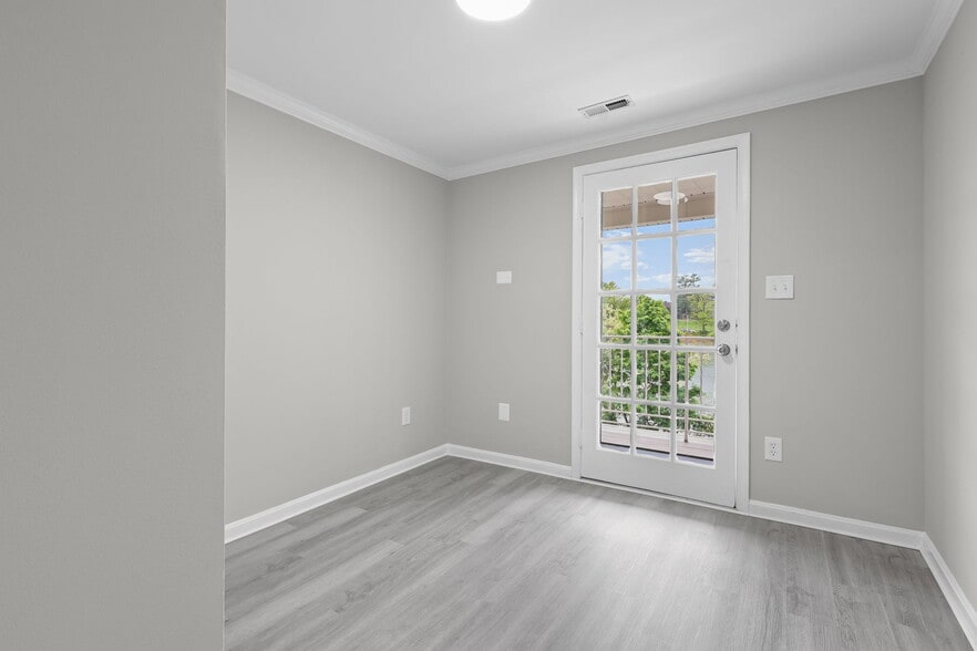 More Photos Of 9725 Lookout Pl, Gaithersburg Healthcare For Sale