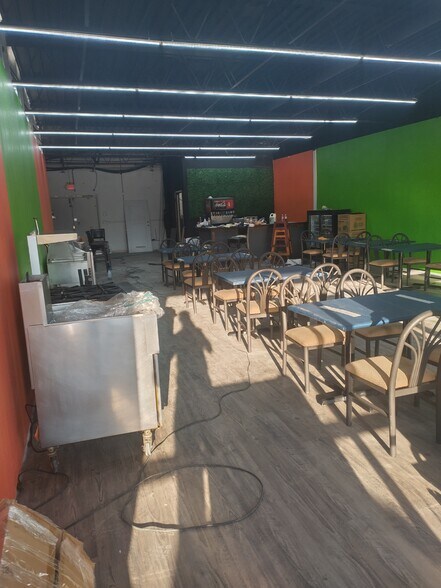 More Photos Of 2040-2070 W Spring Creek Pky, Plano Storefront For Lease