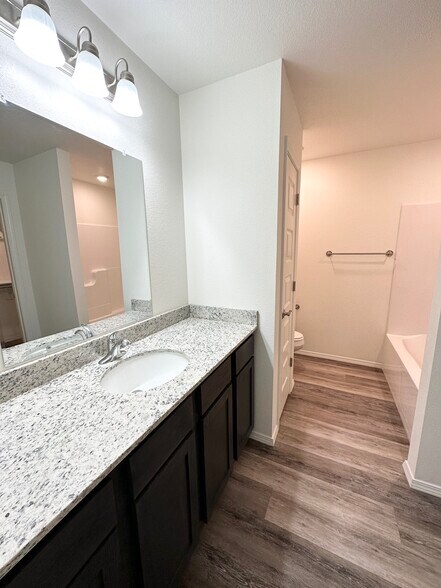 More Photos Of 4235 W Santa Fe St, Fayetteville Specialty For Sale