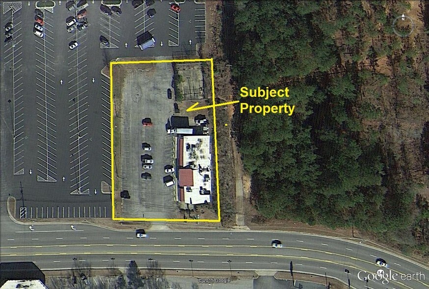 More Photos Of 301 E Commerce Ave, Lagrange General Retail For Lease