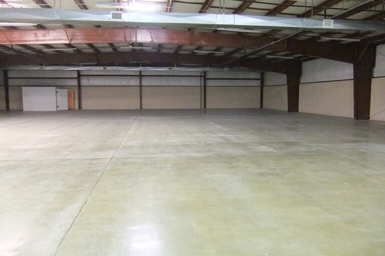 More Photos Of 2888 Nationwide Pky, Brunswick Light Manufacturing For Lease