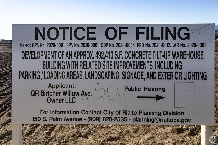 More Photos Of 350 W Valley Blvd, Rialto Distribution For Lease