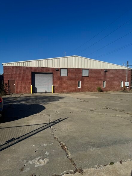 Primary Photo Of 814 Jefferson St, Atlanta Warehouse For Lease