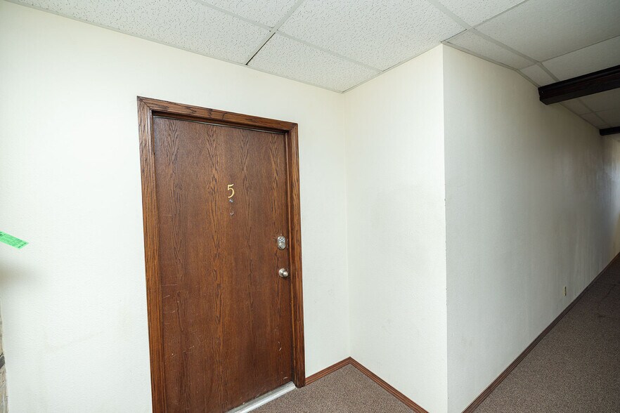 More Photos Of 116 W Pine Ave, El Dorado Office Residential For Sale