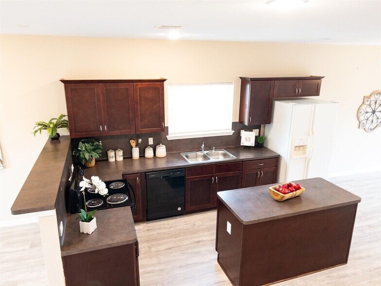 More Photos Of 3986 Avenue B, Brookshire Multifamily For Sale