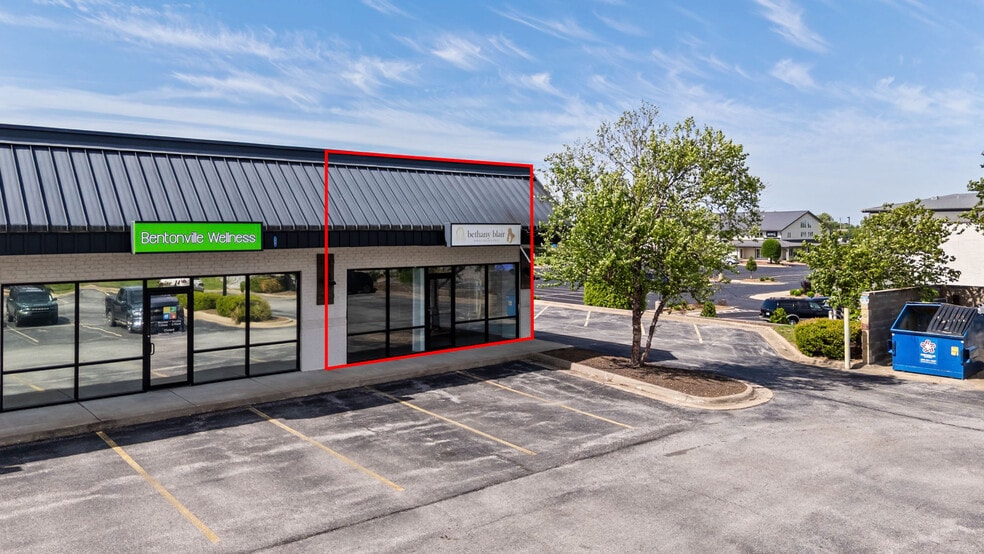 More Photos Of 2212 S Walton Blvd, Bentonville General Retail For Lease