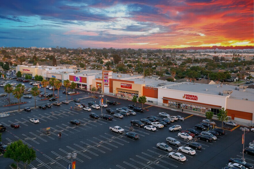 More Photos Of 2616-2900 W Imperial Hwy, Inglewood Unknown For Lease