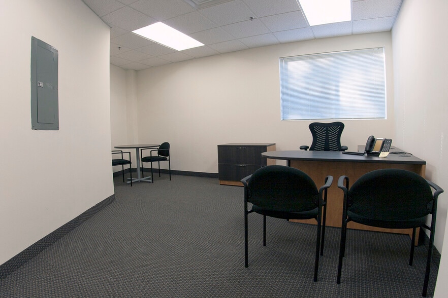 More Photos Of 450 Amwell Rd, Hillsborough Storefront Retail Office For Lease