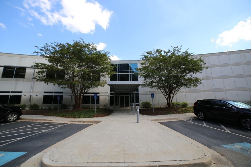 More Photos Of 145 Nobel Ct, Alpharetta Office Residential For Sale