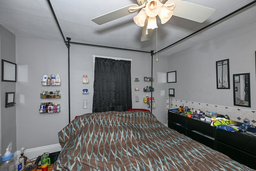 More Photos Of 2869 Hampshire Rd, Cleveland Heights Multifamily For Sale