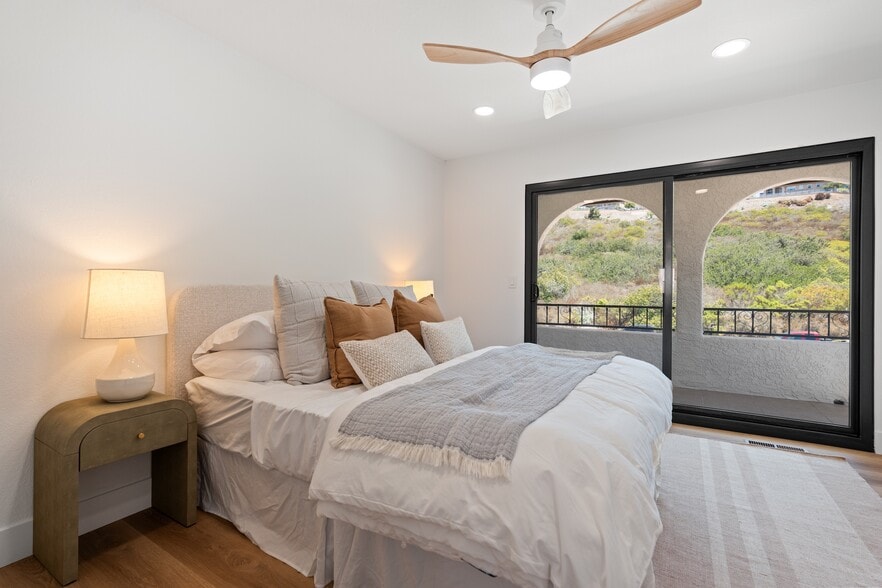 More Photos Of 6801 El Fuerte St, Carlsbad Apartments For Sale