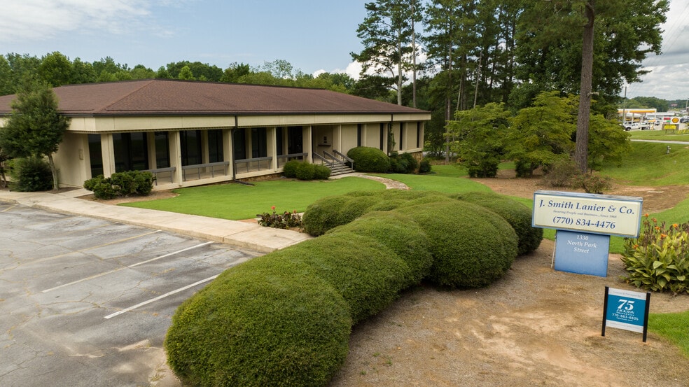 More Photos Of 1330 N Park St, Carrollton Medical For Sale