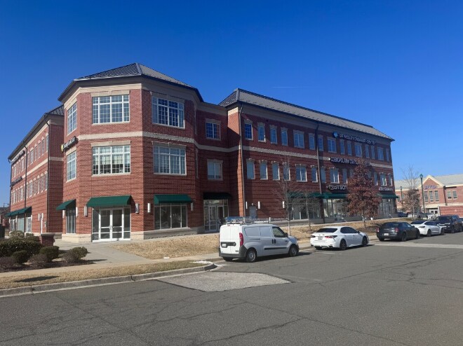 More Photos Of 4565 Daisy Reid Ave, Woodbridge Medical For Lease