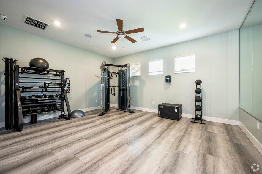 More Photos Of 2841 Enterprise Rd, Debary Apartments For Sale