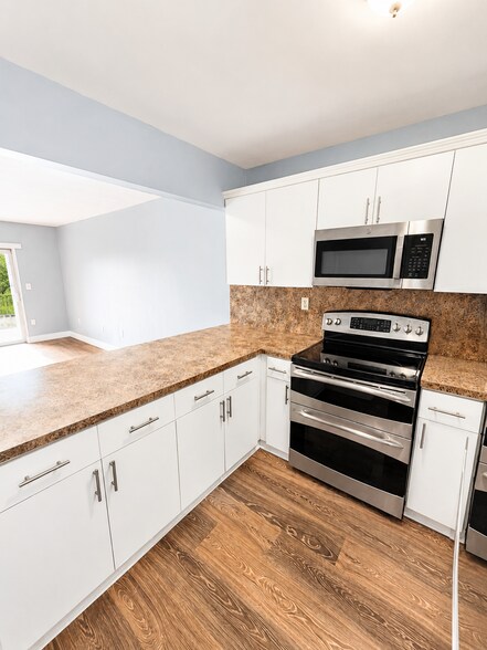 More Photos Of 2400 NW 16th Street Rd, Miami Apartments For Sale