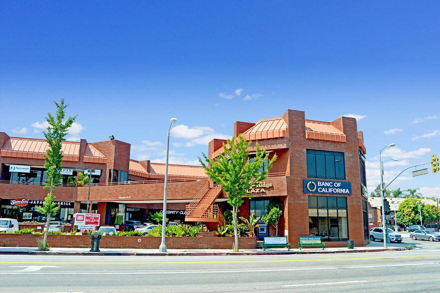 More Photos Of 14318-14394 Ventura Blvd, Sherman Oaks Unknown For Lease