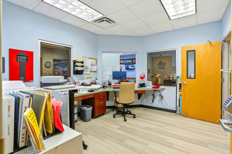 More Photos Of 137 Palo Alto Rd, San Antonio Healthcare For Sale