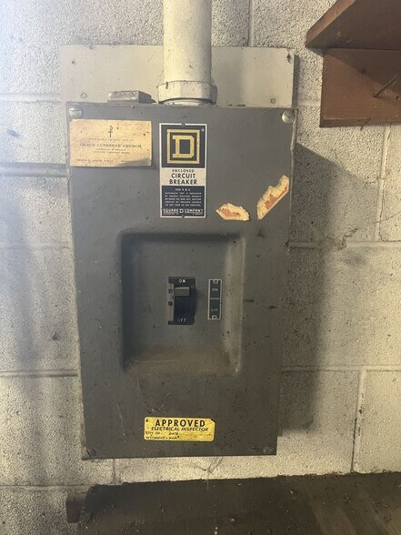 More Photos Of 3813 Eastern Ave SE, Grand Rapids Industrial For Sale
