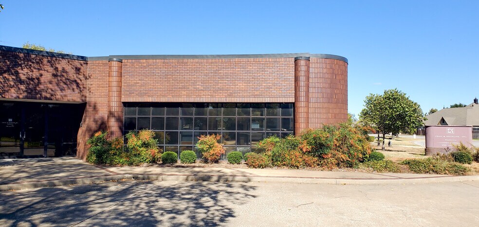 More Photos Of 6940 S Utica Ave, Tulsa Office For Sale