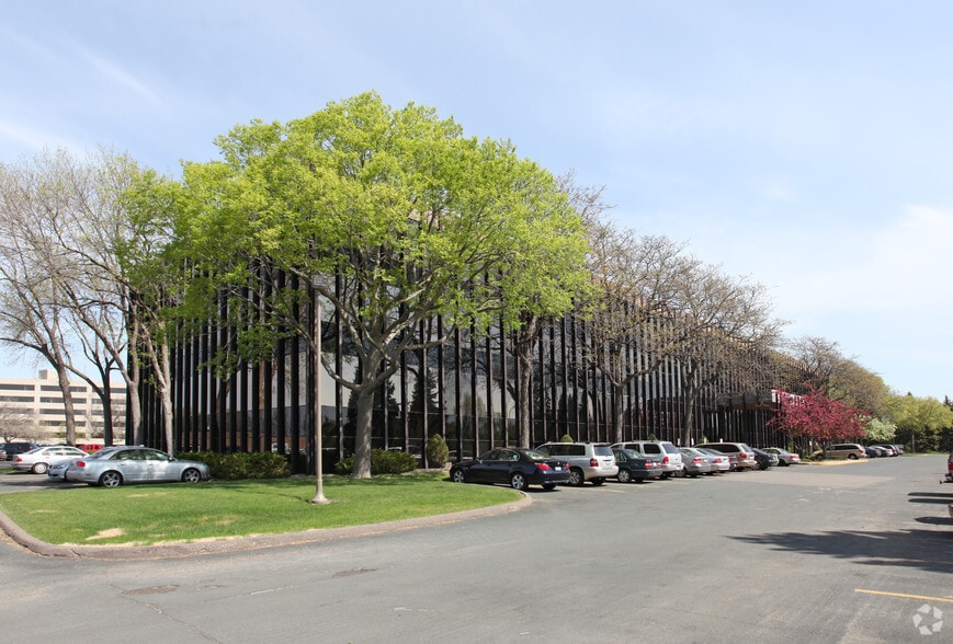 Primary Photo Of 7400 Metro Blvd, Edina Office For Lease