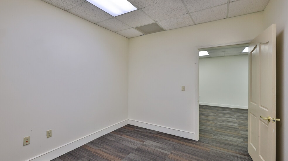 More Photos Of 4 Old Kings Rd N, Palm Coast Medical For Lease