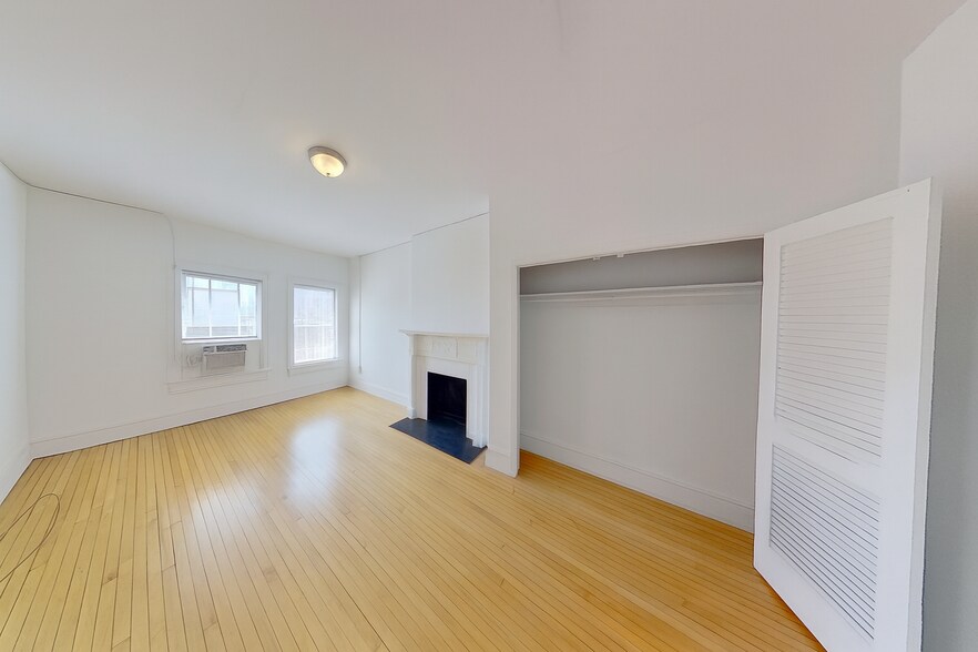 More Photos Of 1301 St Paul St, Baltimore Apartments For Sale