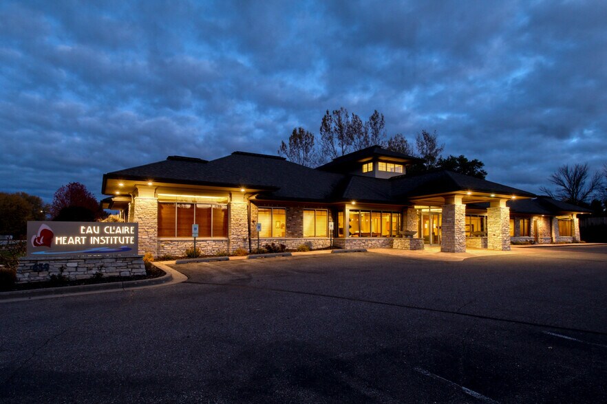 More Photos Of 659 W Hamilton Ave, Eau Claire Medical For Sale