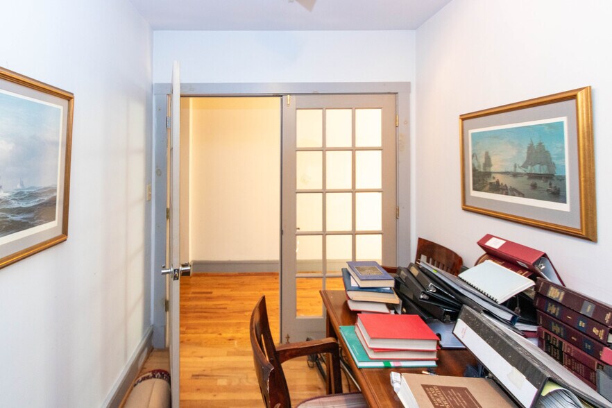 More Photos Of 115 W Saratoga St, Baltimore Storefront Retail Residential For Sale