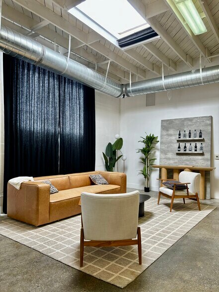 More Photos Of 2228 Barry Ave, Los Angeles Warehouse For Lease