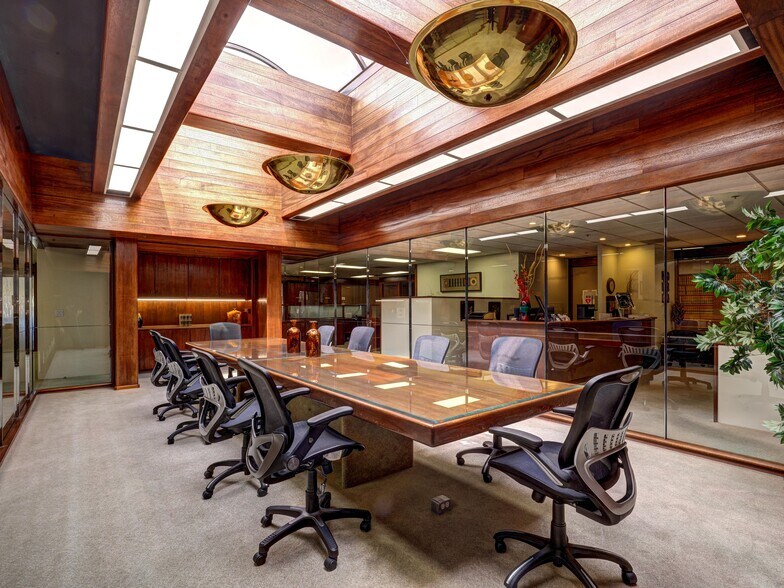 More Photos Of 703-709 2nd St, Santa Rosa Office For Sale