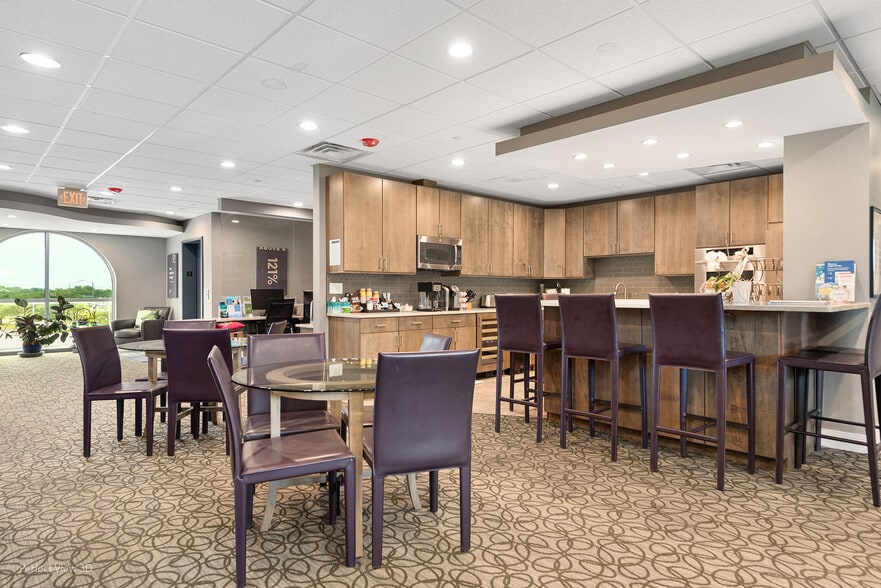 More Photos Of 1288 Rickert Dr, Naperville Medical For Sale