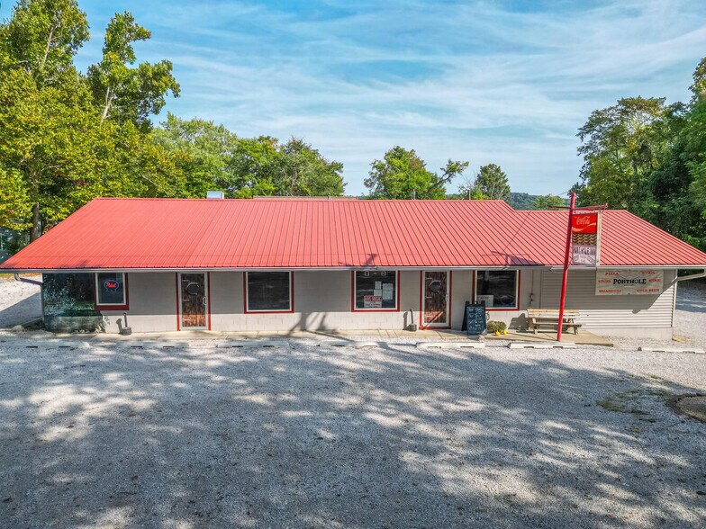 More Photos Of 8939 E Southshore Dr, Unionville Restaurant For Sale