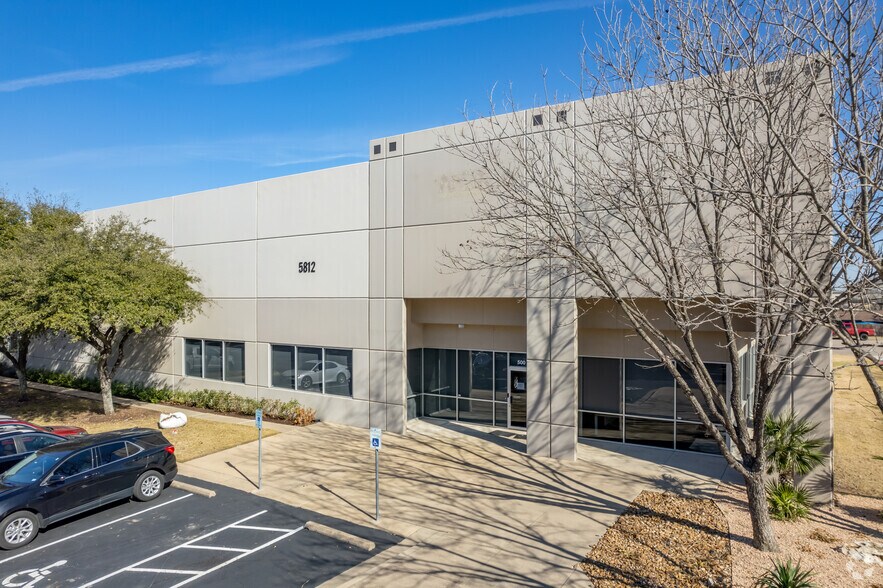 More Photos Of 5812 Trade Center Dr, Austin Warehouse For Lease